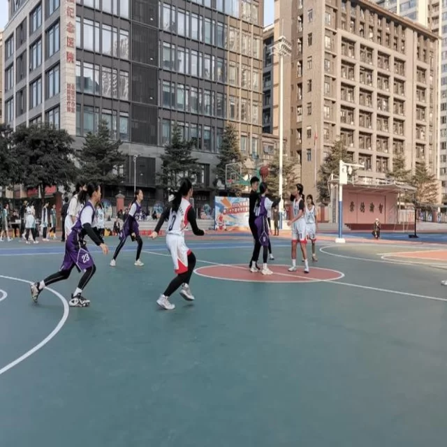 田径接力阵容的年轻化趋势与策略分析